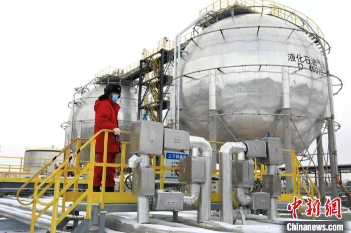 中国石油新疆油田克拉美丽气田年产油气当量突破100万吨